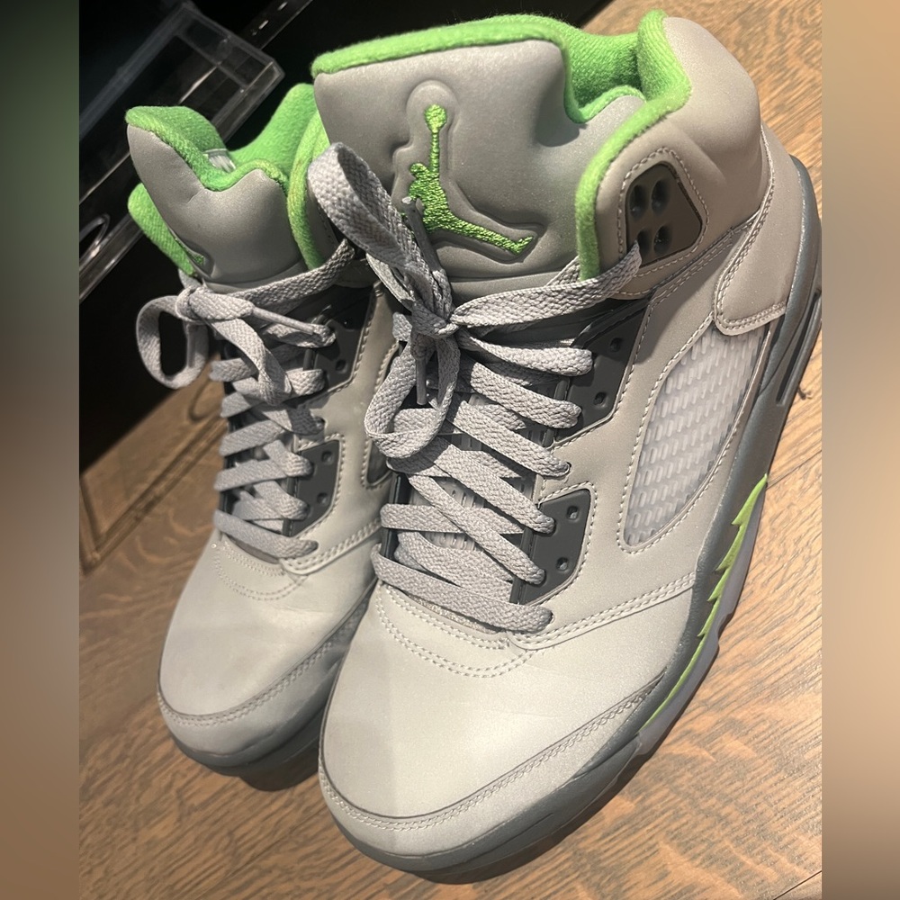 Air Jordan Men’s Gray and Green Sneakers